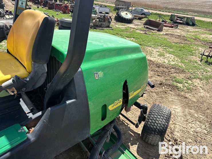 john-deere-3225c-image-10