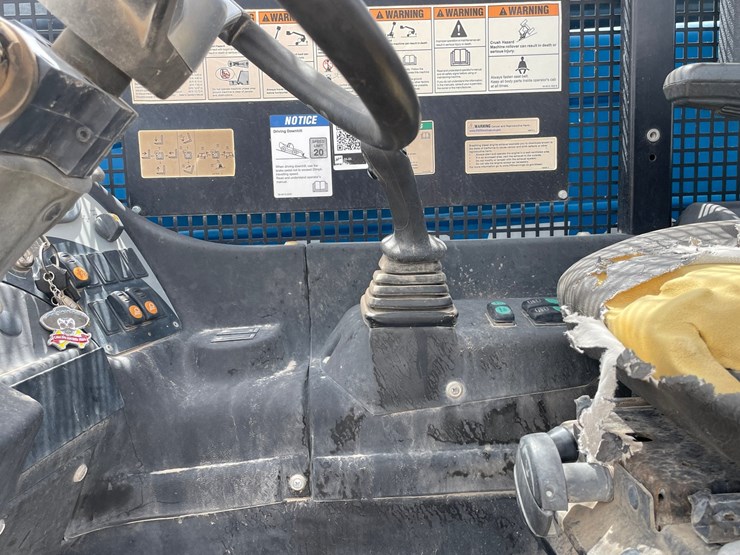 2019-genie-gth1256-image-111