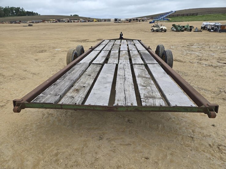 john-deere-28-image-6