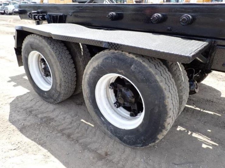 1993-mack-rd690s-image-59