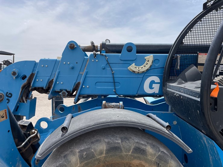 2019-genie-gth1256-image-31
