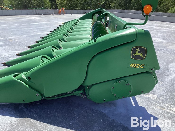 2010-john-deere-612c-image-9
