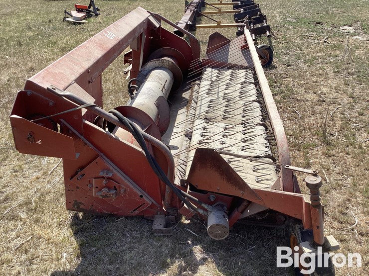 case-ih-810-image-4