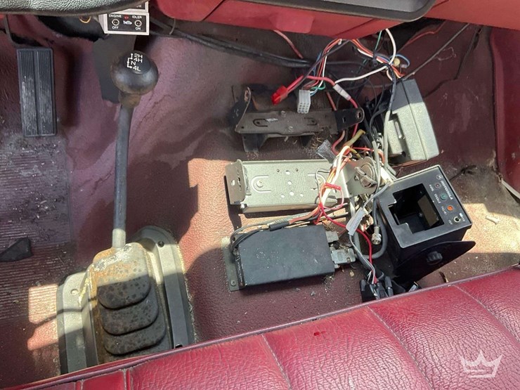 1990-ford-f350-image-16