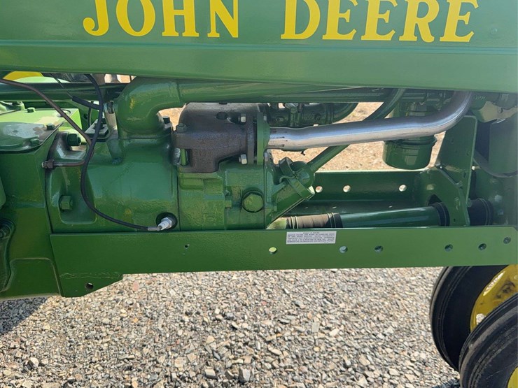 john-deere-h-image-30