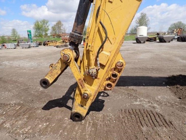 2016-caterpillar-336el-image-20