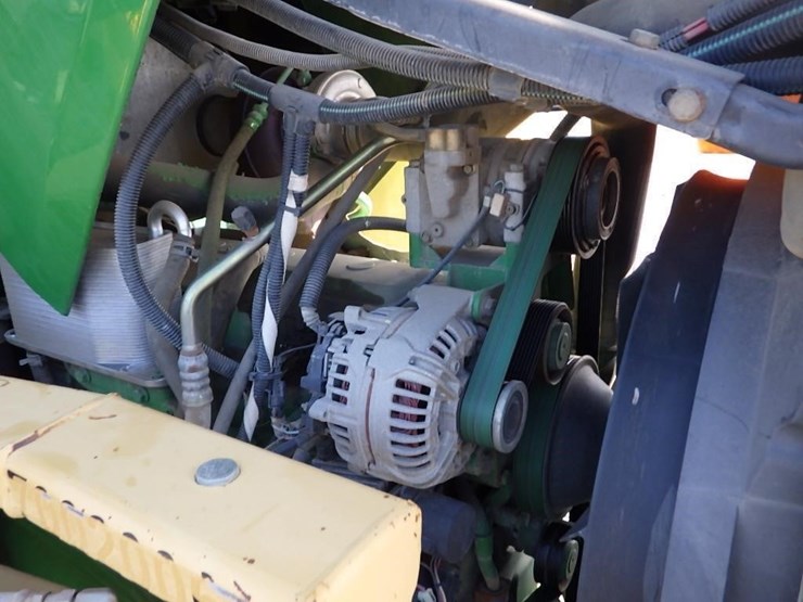2005-john-deere-7220-image-30