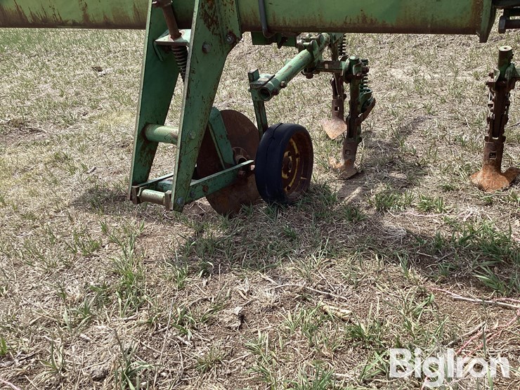john-deere-85-image-17