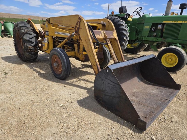 massey-ferguson-2135-image-1