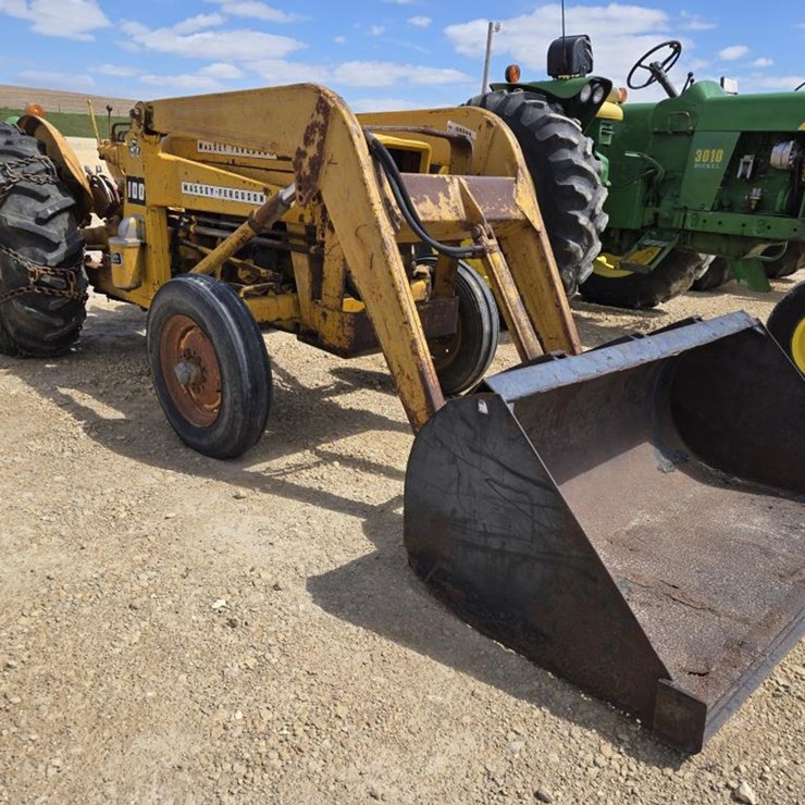 MASSEY-FERGUSON 2135
