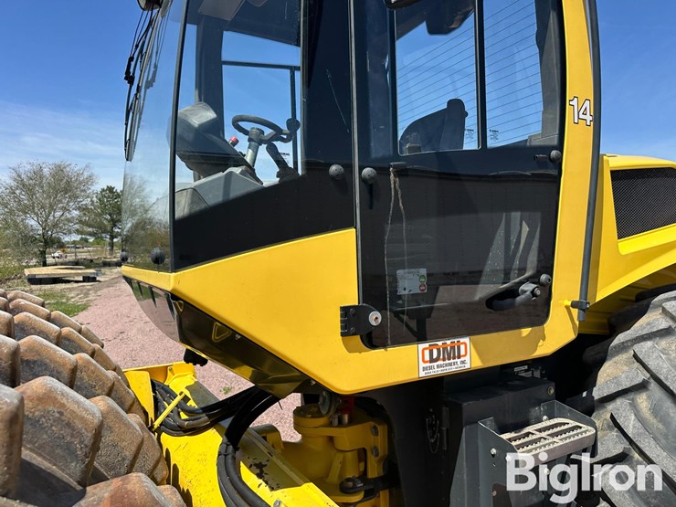 2018-bomag-bw211-image-10