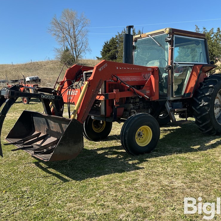 1979 MASSEY-FERGUSON 2705