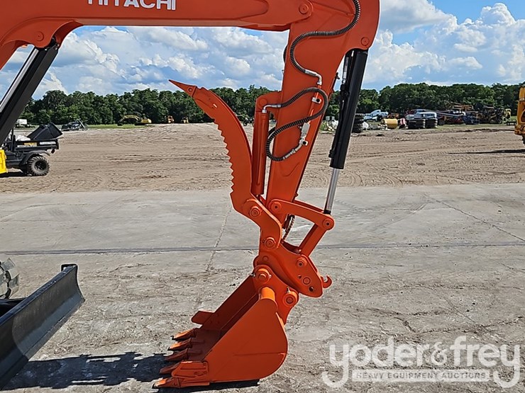 hitachi-zx55u-5a-image-17