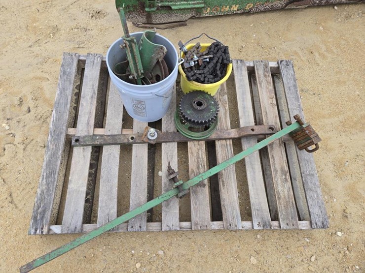 john-deere-237-image-16