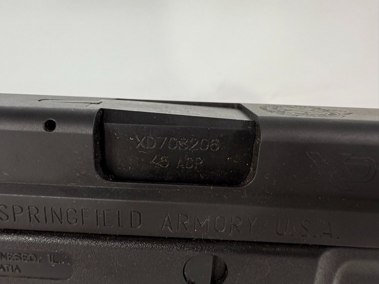 #45-•-springfield-army-xd-45acp-pistol-xd708206-image-23