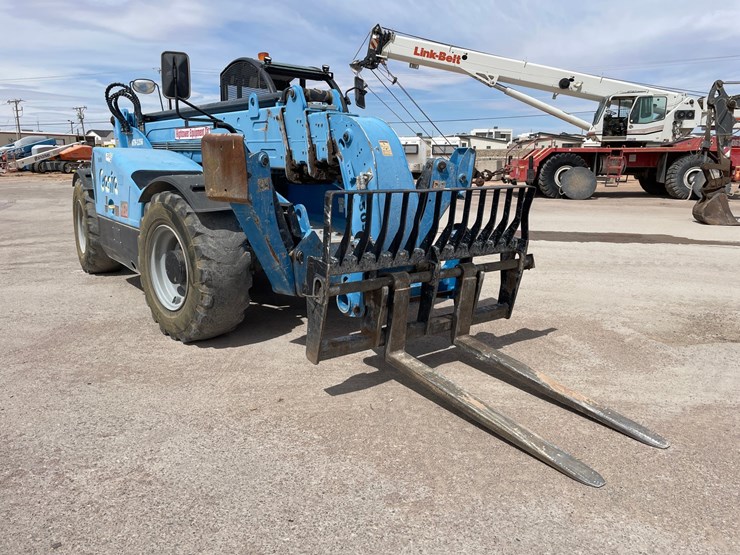 2019-genie-gth1256-image-4