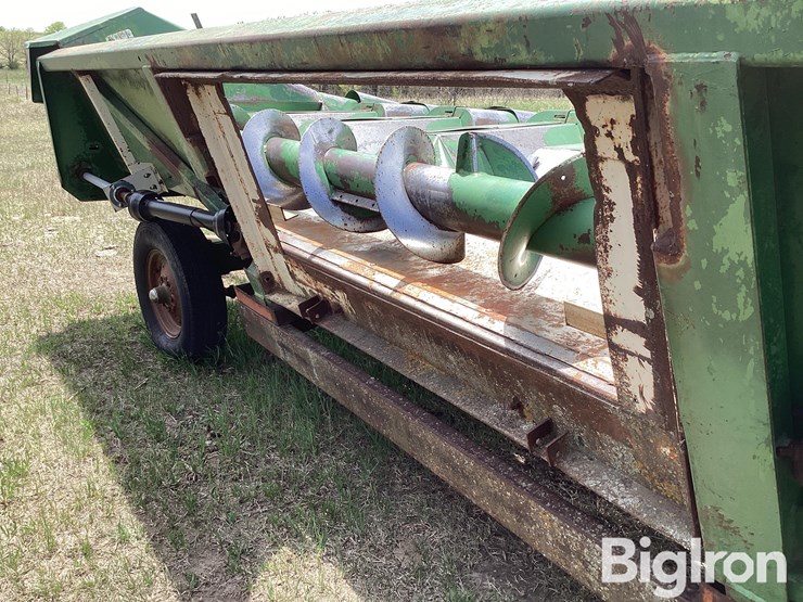 john-deere-843-image-10
