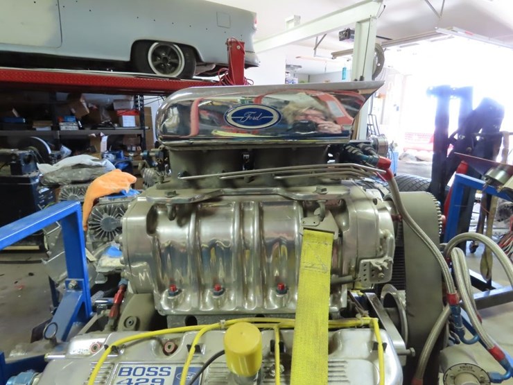 modified-ford-boss-429-motor-image-12