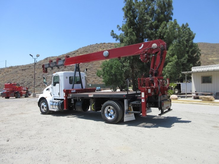 2019-kenworth-t270-image-4