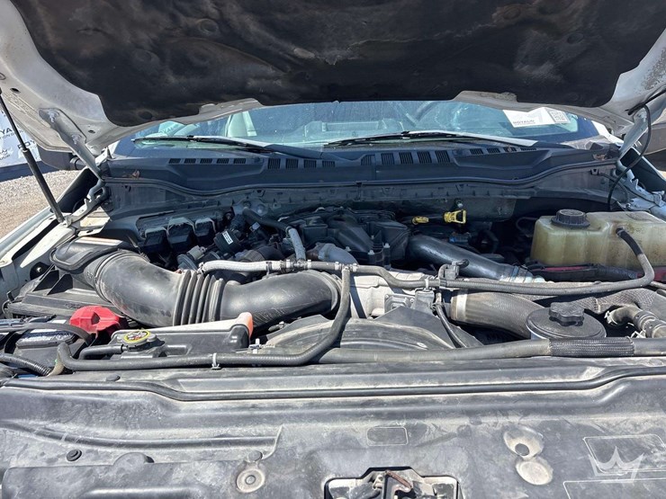 2017-ford-f450-image-13