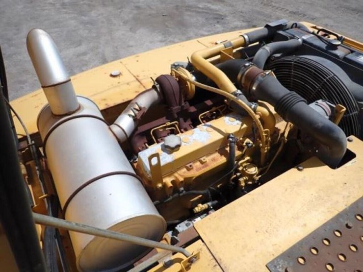 2004-deere-270c-lc-image-49