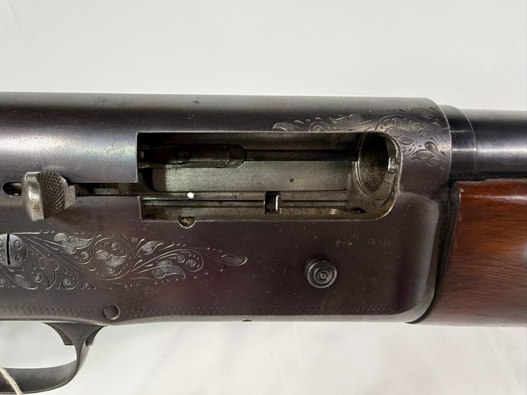 #88-•-browning-a-bolt-16ga-shotgun-x40034-image-30