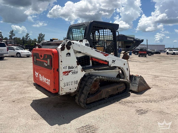 bobcat-t450-image-3
