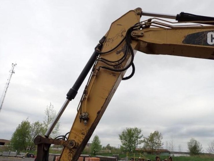 2013-caterpillar-321d-lcr-image-28