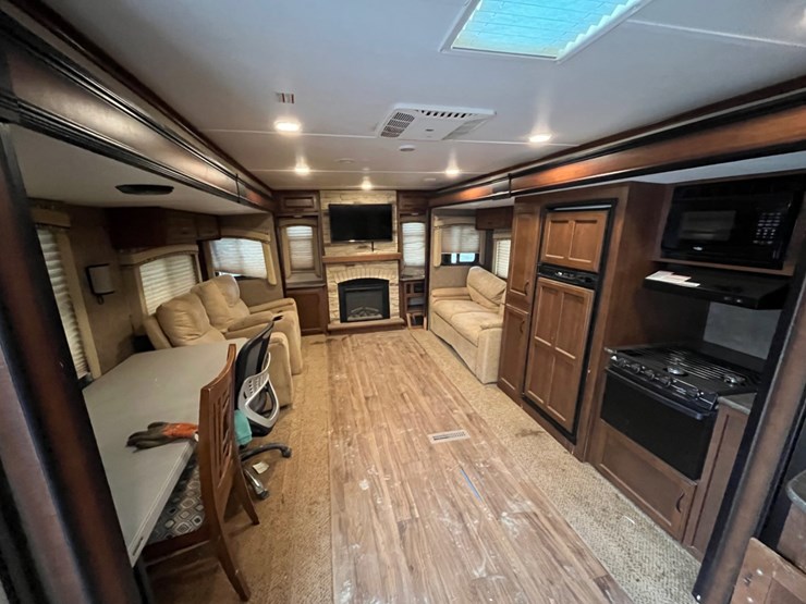 2016-jayco-jay-flight-camper-image-13