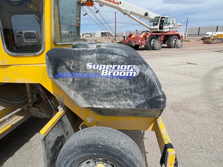 2017-superior-broom-dt80k-image-34