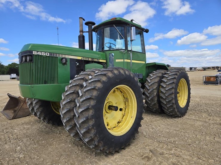 john-deere-8450-image-1