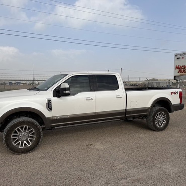 2017 FORD F350