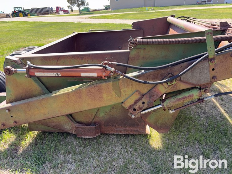 john-deere-650-image-12