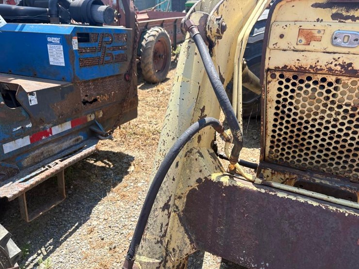 ford-tractor-image-7