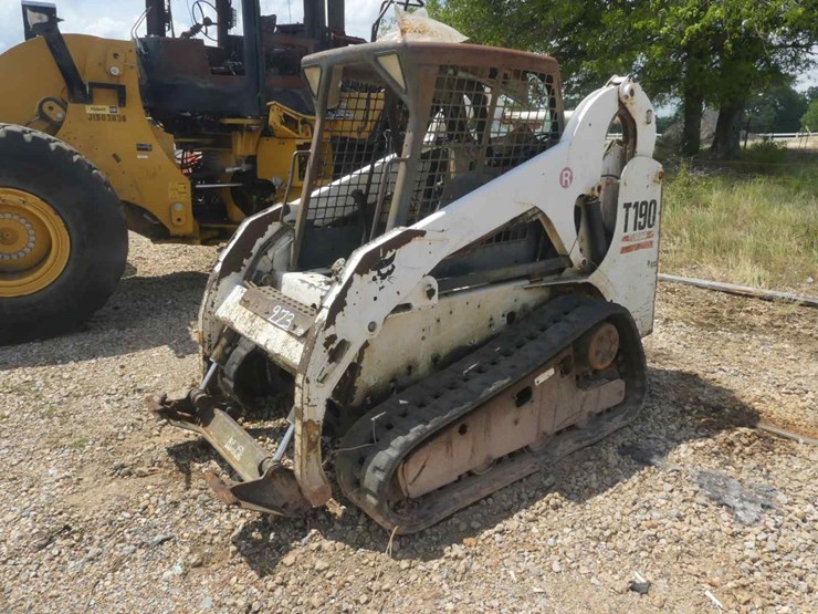 bobcat-t190-image-1