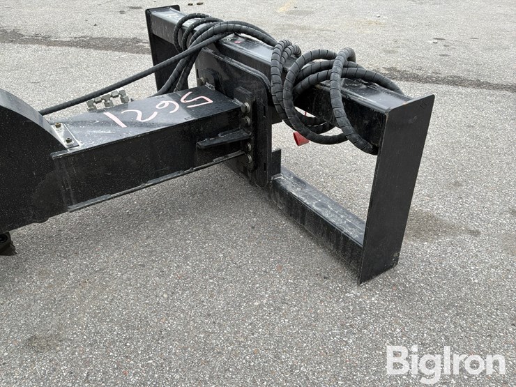 2026-massey-ferguson-730-image-9
