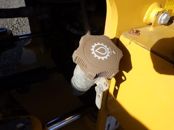 2023-john-deere-544-image-30