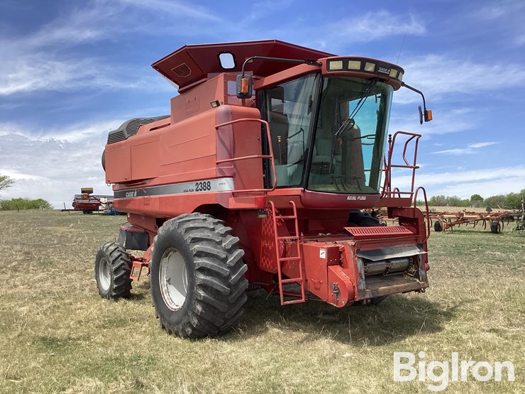 case-ih-2388-image-3
