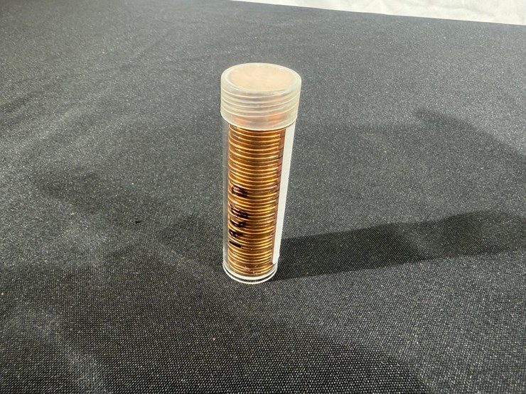 #36161-•-1968-d-lincoln-memorial-cent-penny-roll,-50-coins-uncirculated-bu-image-1