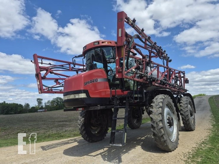 case-ih-spx4410-image-1