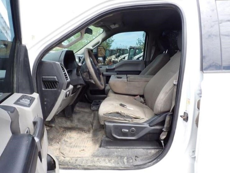 2018-ford-f250-xl-image-20