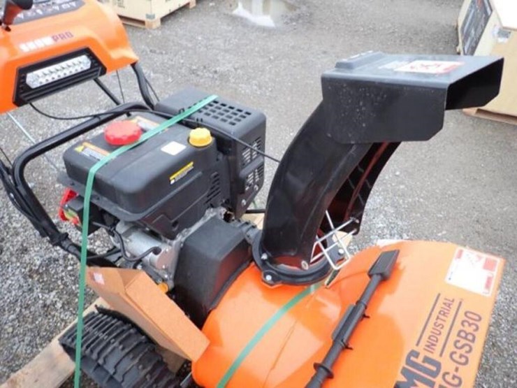 stanforge-gsb30-snowblower-image-14