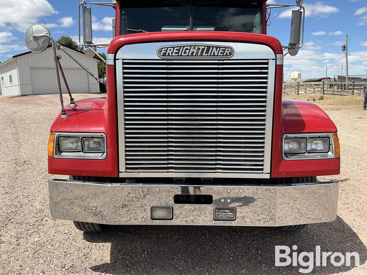 1994-freightliner-fld120-image-17