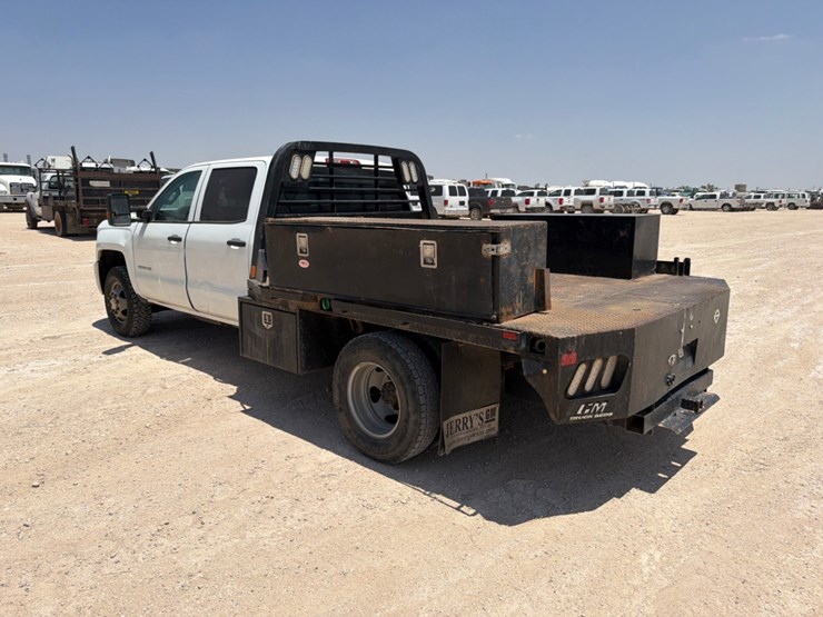 2018-chevrolet-silverado-3500hd-image-7