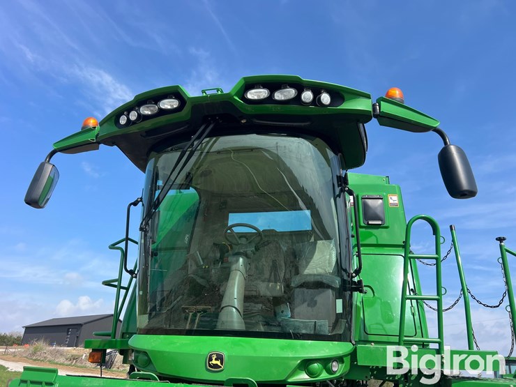 2012-john-deere-s550-image-10