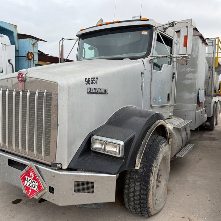 2018 KENWORTH T800