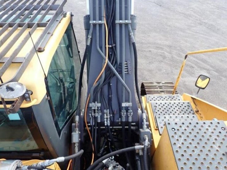 2015-volvo-ec250el-image-71