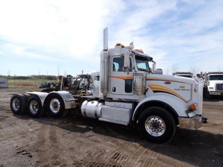 2013-peterbilt-367-image-3