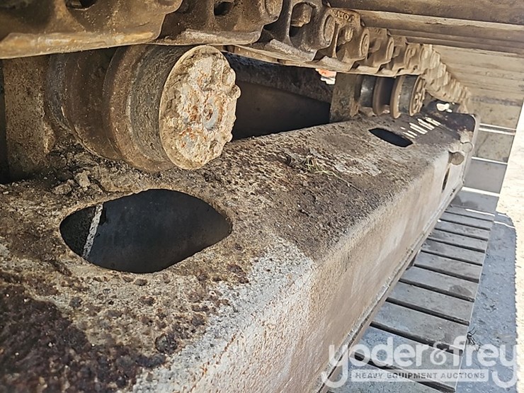 2012-volvo-ec250dl-image-11