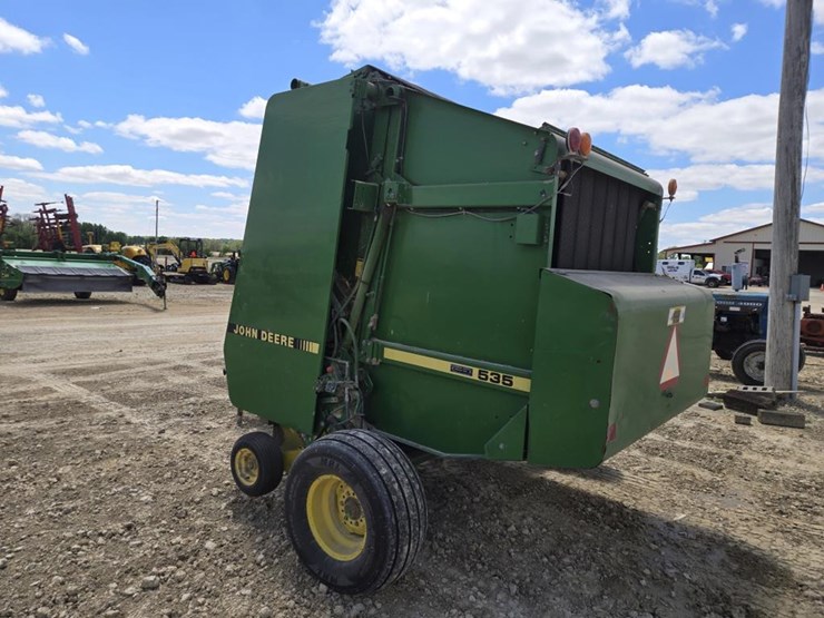 john-deere-535-image-9